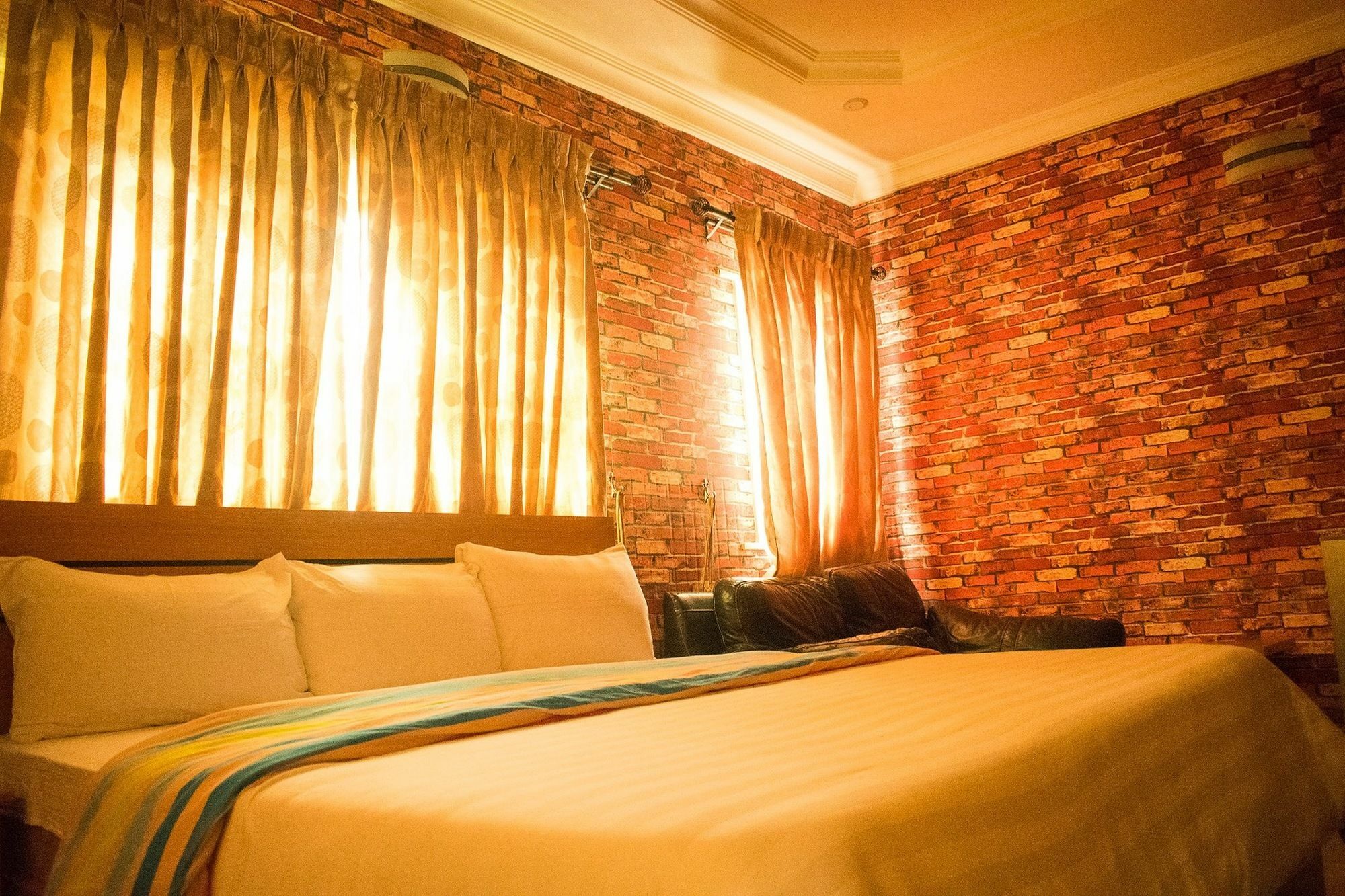 Crestview Hotel & Suites Лагос Экстерьер фото